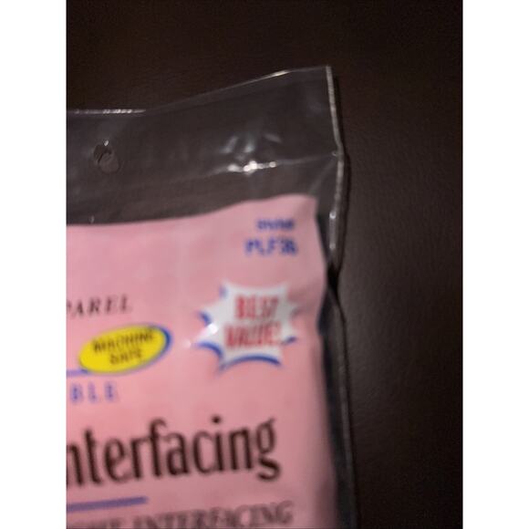 Pellon ULTRA LIGHT Fusible Interfacing 15"X 3 Yards PLF36 Made In USA New OPENED - Picture 2 of 7